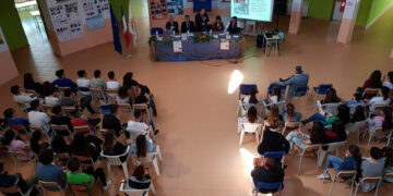 “No Fat, No Ill” del Rotary Club Terra degli Enotri Cirò Marina nelle scuole medie di Torre Melissa