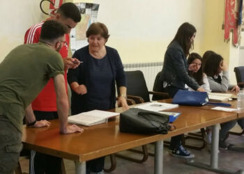Alternanza scuola-lavoro: Gli alunni dell’Istituto “Gangale” al Comune di Cirò Marina per digitalizzare l’archivio storico