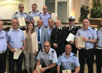 Cerimonia per gli uomini del comando di Polizia Locale di Crotone