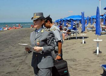 Controlli della Finanza ai lidi Balneari: Scoperta evasione di canoni demaniali
