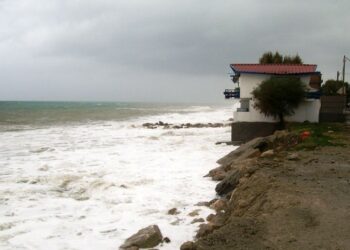 Erosione costiera: il presidente Giannuzzi del consorzio Blu Calabria chiede interventi immediati