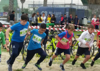Gli studenti della Scuola Casopero di Cirò Marina alle selezioni regionali dei Campionati Studenteschi di Duathlon