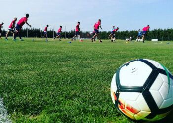 Il Crotone al lavoro verso la Lazio