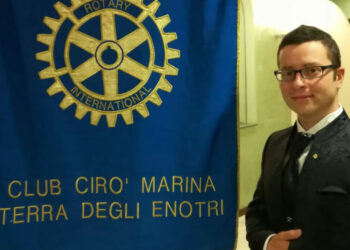 Il cariatese Massimo Tallarico entra nel Rotary Club “Terra degli Enotri” di Cirò Marina