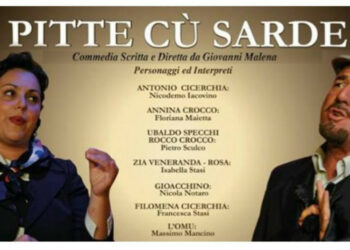 Lunghissimo commosso applauso per “Floriana Maietta” migliore attrice della Rassegna Teatrale Sipario d’oro di Rossano