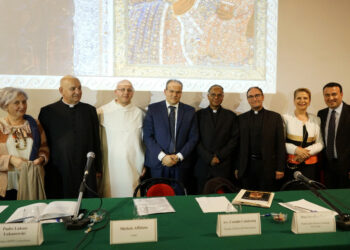 Presentato il libro “I Nuovi Diademi della Vergine di Czestochowa”