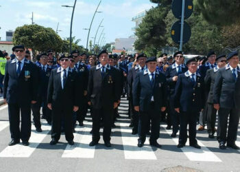 Raduno regionale dei Marinai d’Italia: Crotone e Cirò Marina sfilano a Trebisacce