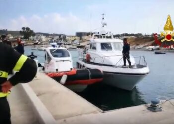 Recuperati i corpi dei ragazzi dispersi nel mare di Catanzaro Lido