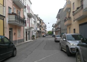 Torretta, furto con bottino in denaro e oro