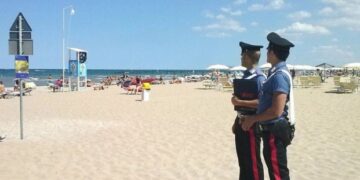 Controlli stabilimenti balneari a Cirò Marina, un arresto per allaccio abusivo alla rete idrica comunale