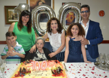 Corigliano: Grande festa per i 100 anni di Emma Algieri alla Casa Protetta “San Pio e Madonna dell’Immacolata”