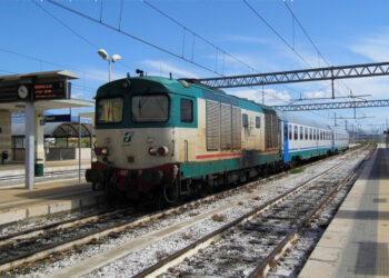 Avviati i cantieri per l’elettrificazione della Ferrovia Jonica tra Sibari e Catanzaro Lido