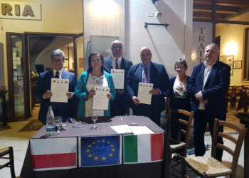 Intesa tra la città polacca di Zamość, Cirò, Cirò Marina e Omnicomprensivo Luigi Lilio