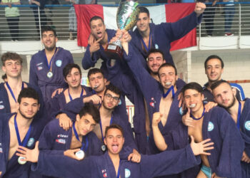 La Rari Nantes di Crotone alle finali nazionali di categoria per la squadra under 20 a Palermo