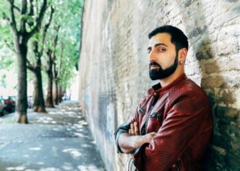 “Mi sento in orbita” è il singolo di Fabio Curto, uscito il primo giugno che anticipa l’album “Rive volume 1”