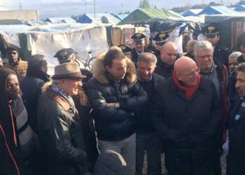 Oliverio: “Smantellare in tempi certi la baraccopoli di San Ferdinando”