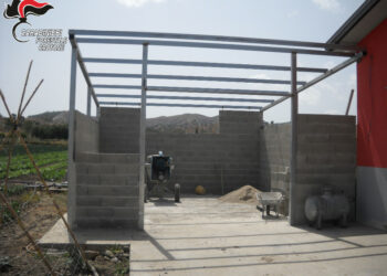 Roccabernarda: sequestrato fabbricato abusivo in costruzione