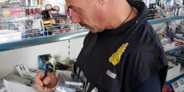 Sequestrati dalla Finanza 1000 prodotti non sicuri e con marchio CE contraffatto ad un Negozio di articoli per la casa