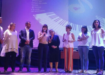 Svolta con successo la Manifestazione musicale nel Cinema Teatro di Cariati in ricordo della docente “Serina Astorino”