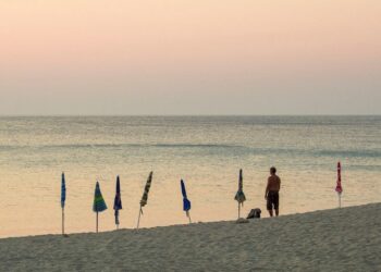 Stagione balneare 2018: Regole piu rigide da rispettare sulle spiagge di Cirò