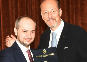 Massiccia presenza di poeti all’iniziativa dell’Accademia dei Bronzi