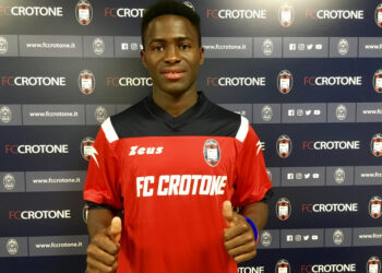 Il Crotone prende il giovane Kargbo