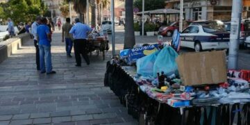 Operazione della Polizia Municipale di Crotone: Sgombero ambulanti abusivi dal lungomare cittadino