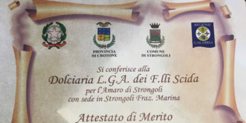 Riconoscimento all’Amaro di Strongoli dal commissario straordinario del Comune