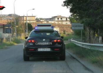 Roccabernarda: I Carabinieri arrestano 11 persone per associazione di tipo mafioso e omicidio