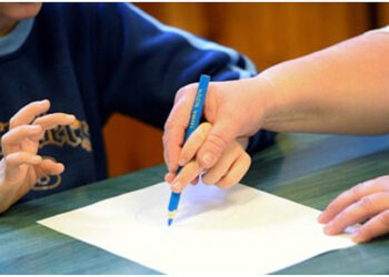 Siamo uomini e donne, giovani e meno giovani, 600 calabresi espulsi dal mercato del lavoro e percettori di ammortizzatori sociali