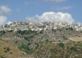 Aumento dei tumori nell’area delle miniere di zolfo di Casabona? Interviene la senatrice M5S Margherita Corrado