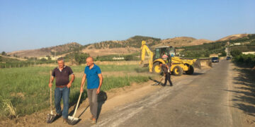 Al via la pulizia delle strade interpoderali dei vigneti di Cirò