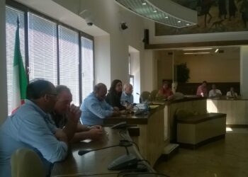 Consegnati gli attestati ai 50 tirocinanti che hanno svolto attività di pubblica utilità al Comune di Crotone