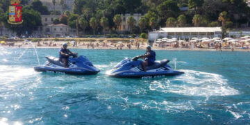 Continuano i controlli serrati della Squadra Nautica ai Lidi Balneari, oltre 7000 euro di multe