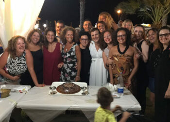 Dopo 20 anni si incontrano gli ex compagni di classe della Ragioneria di Cirò Marina