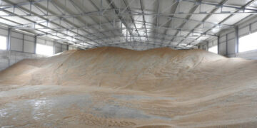 I Carabinieri forestali hanno riapposto i sigilli ad un capannone a Strongoli, era utilizzato ancora dal proprietario