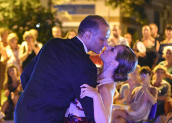 “Kroton Tango” la magia del tango regala emozioni e suggestioni