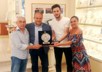 Michele & Antonio Affidato Orafi coniano la rosa della battente per il “Gran Premio Manente 2018”