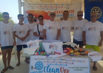 Se butti la cicca ti prendiamo a mozziconi “Clean Up”, iniziativa messa in campo da diversi Club Rotariani sulle spiagge della città