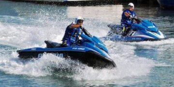 Controlli a raffica sui lidi Lidi Balneari della Squadra Nautica della Polizia, multe per Noleggio Pattini e Moto d’acqua