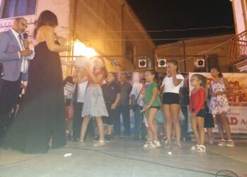 Un successo di pubblico la divertente “La Corrida cirotana” dilettanti allo sbaraglio condotta dal mattatore Checco cirotano