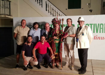 Festival del Peperoncino: Matrimonio tra sua Maestà il Peperoncino e Violetta la Melanzana di Longobardi