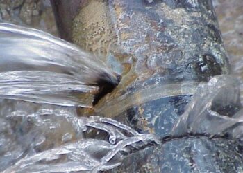 Perdita acqua in località Suvereto del Comune di Crotone, domani 11 settembre sarà interrotta la fornitura