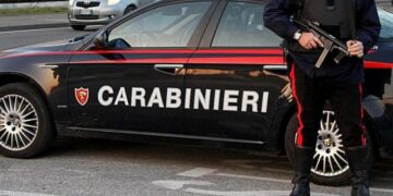Sorpreso in auto col tirapugni, fermato dai Carabinieri carrozziere a Torre Melissa