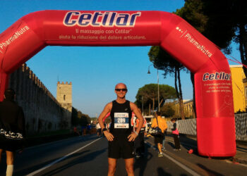Il crotonese Antonio Carvelli fra gli atleti della XII Pisa Half Marathon