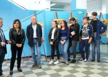 Inaugurate presso gli Istituti Superiori di Cariati le Mostre sulle migrazioni e la storia marinara
