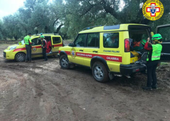 Lamezia Terme: ancora nessuna traccia del bambino scomparso, continuano le ricerche del Soccorso Alpino