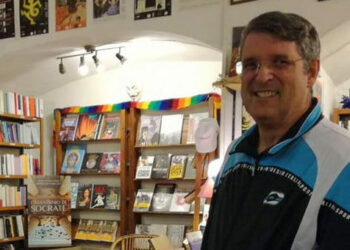 In fiamme l’autovettura di Franco Rizzuti, dirigente scolastico dell’Istituto comprensivo “Papanice”