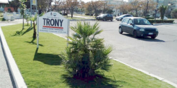 Avviato il progetto di riqualificazione delle aiuole del lungomare Sud di Cirò Marina. Città Pulita completa la prima aiuola