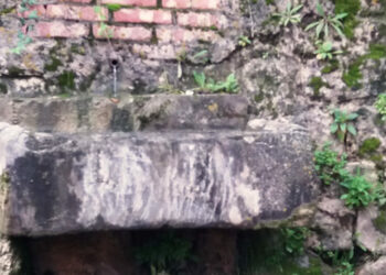 La misteriosa fontana di Cirò chiamata dagli anziani ”U Canalicchjiu e Legunu” è tornata a sgorgare